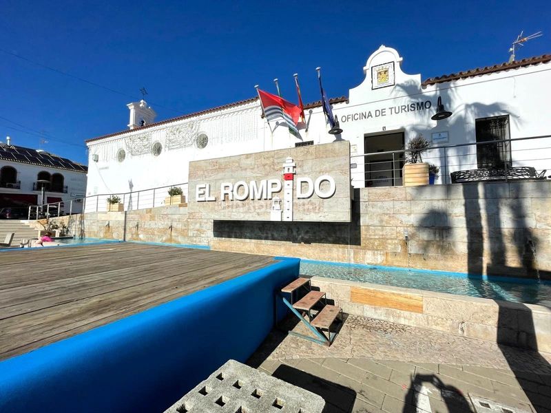 Foto ab993faa-c76a-483a-b0a3-09fbf379bf61. Casa adossada a El Rompido