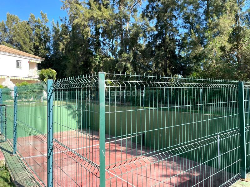 Foto 03ab6658-cbe3-4fc2-a514-d34258dd994a. Casa adossada amb calefacció piscina a El Portil