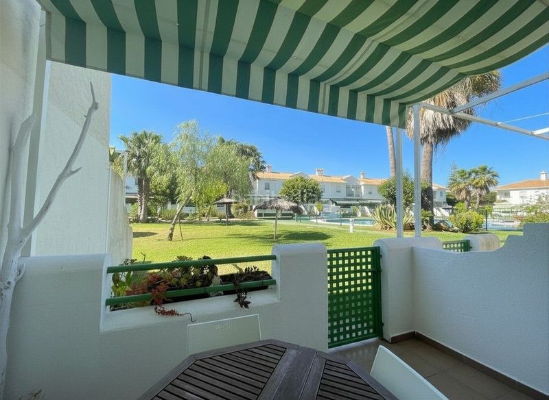 Foto eb71d55d-3a1e-4c85-9562-3f55c1745b68. Casa adossada amb calefacció aparcament piscina a El Portil