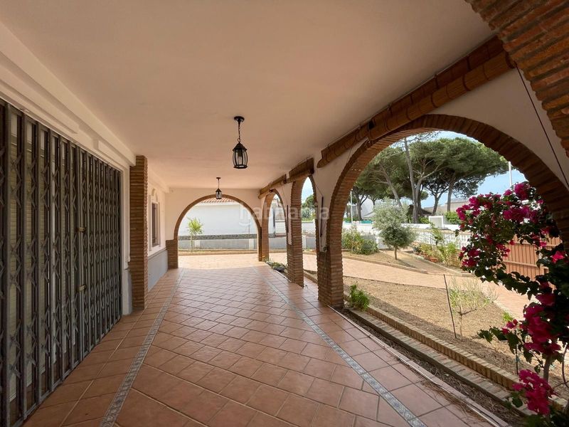 Foto 0170fc3d-635d-4b90-8871-5173ebd84eba. Casa chalet en El Rompido