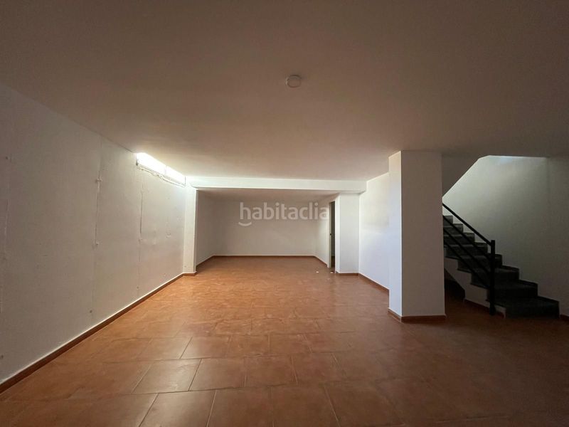 Foto f5d21dfc-7a74-495a-82fe-6c515f383d7a. Casa adossada amb aparcament a El Rompido