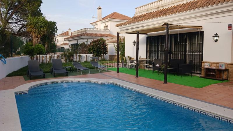 Foto 9ed0abfb-db0b-4074-83ed-7d97e17151f4. Casa exclusivo chalet con piscina privada en parcela de 780m en nuevo portil en El Portil