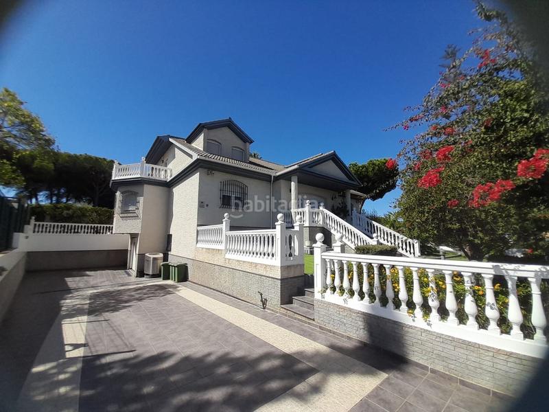 Foto 889ff6c2-bf53-4380-a692-b0826b4d1653. Casa amb calefacció a El Portil