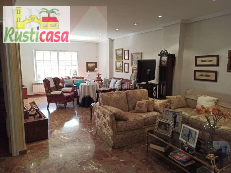 Foto c75c418e-1bdd-4bfb-bb88-fa69e3d732d5. Casa magnifica casa. en Bailén