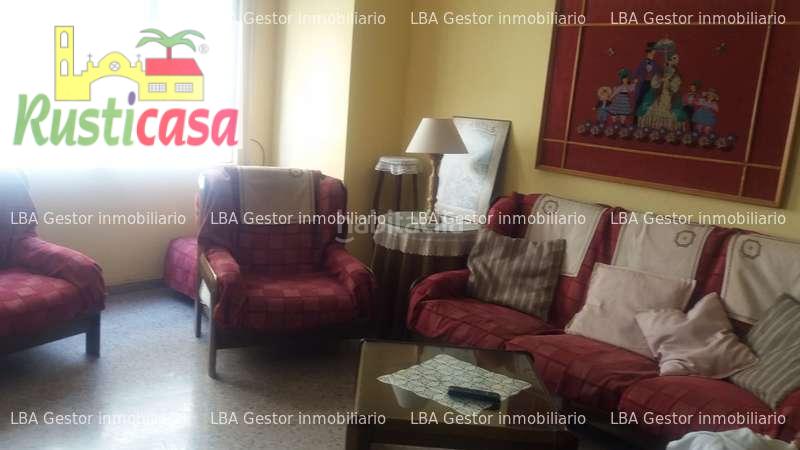 Foto af0a7f9f-9e81-43a1-9b25-0330faa16c5e. Piso  en el centro. en Bailén