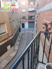 Pis  Almendral. Piso de tres habitaciones.