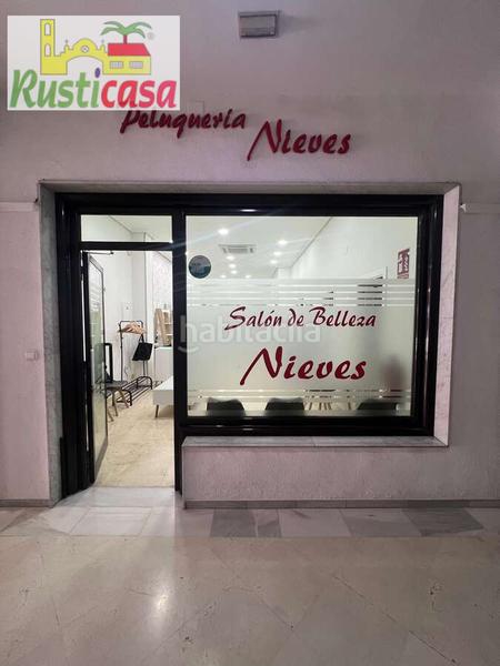 Foto fa104f42-bf37-4f80-8e3e-7af1e52a80e9. Local comercial en el reino 4 local comercial en buena zona. en Bailén