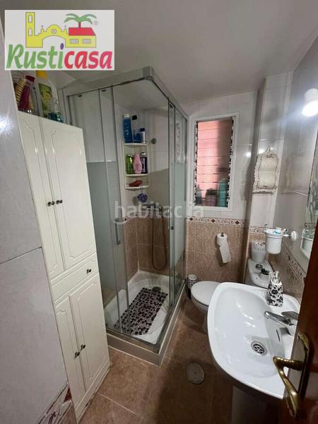 Foto cde4c052-480b-4002-8b96-16cfcd5b5481. Piso en sevilla bl4 vivienda de cuatro dormitorios con piscina comunitaria. en Bailén