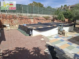 Chalet à Bailén. Chalet en la casita blanca.