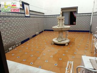 Pis a Bailén. Piso en el centro.
