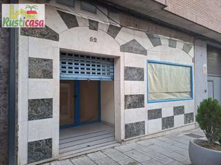 Local Comercial  Tetuan 52. Local comercial.
