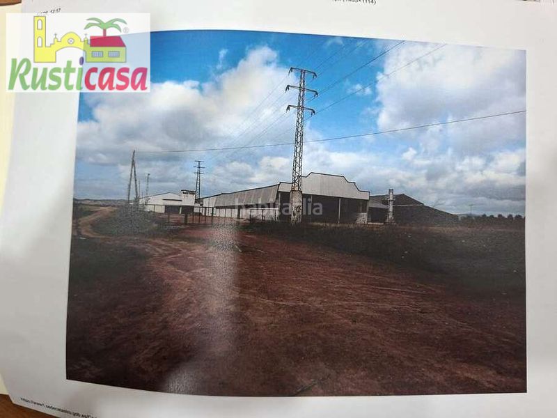 Foto ab9187b1-1fb6-4aa2-b7f6-33664b49e304. Nau industrial a Guarromán