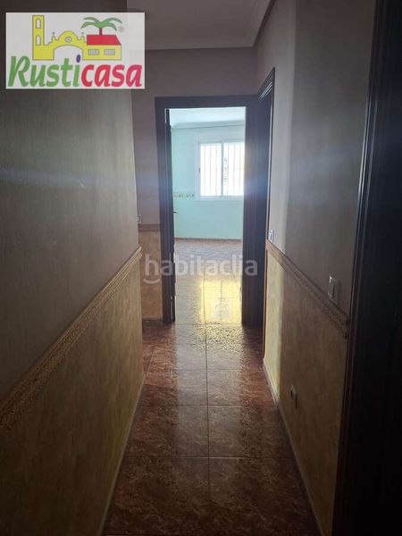 Foto 5a8e600e-db86-4fb3-8182-3ea87335cc2f. Pis amb aparcament a Bailén