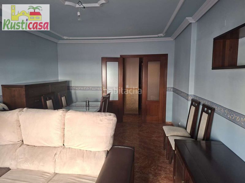 Foto 87dcf464-d27f-43c3-baa1-4983c92a951a. Pis amb aparcament a Bailén