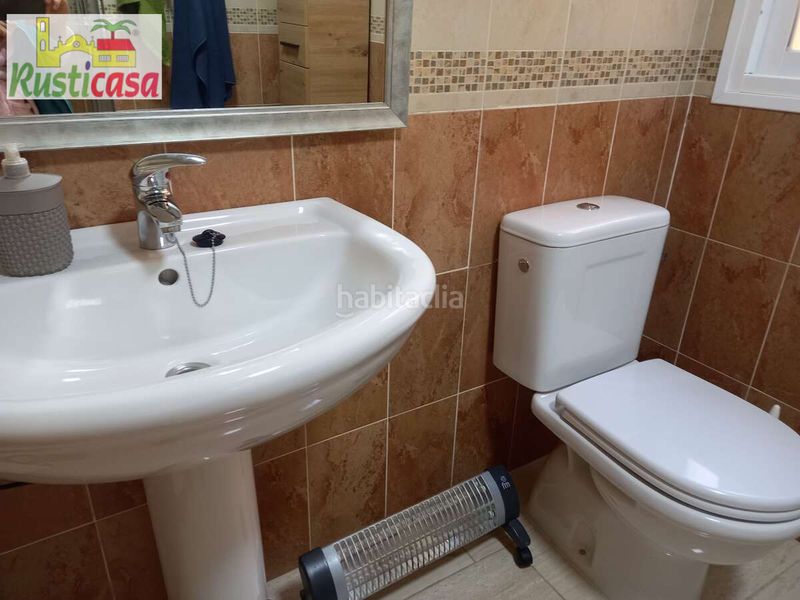 Foto 28cd60ae-b8ec-41f8-8893-f50b6dbecb93. Piso  en el centro. en Bailén