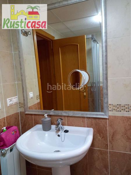 Foto 6c22c701-8d87-43cf-94c6-3b076e1239ed. Piso  en el centro. en Bailén