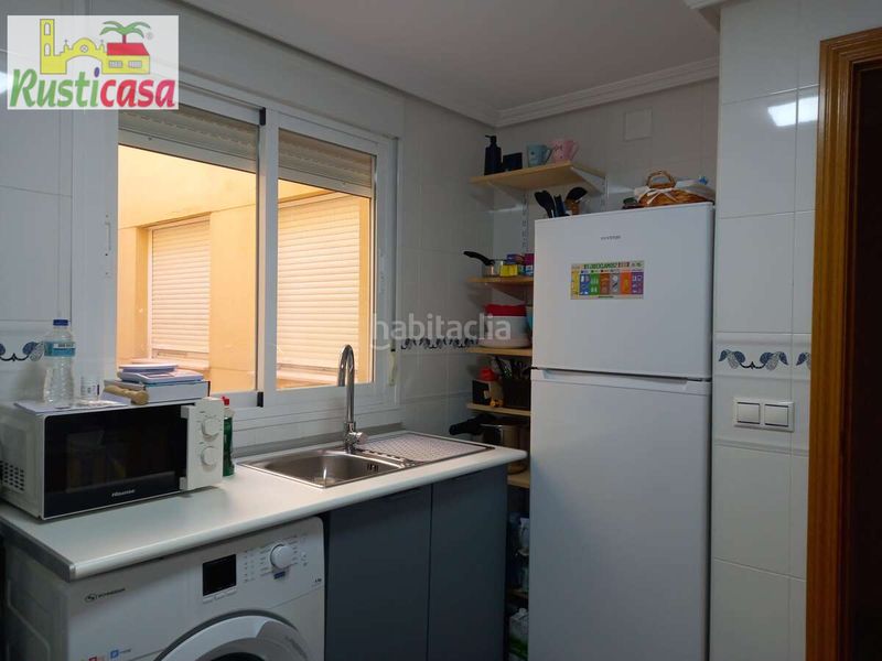 Foto e89e0fa5-482a-4b30-bed7-8598262c6912. Piso  en el centro. en Bailén