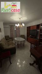 Pis a Bailén. Piso céntrico