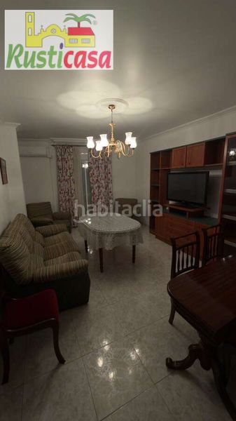 Foto 11d5977f-dbf2-45bd-a28d-01ce1a061363. Piso  céntrico en Bailén