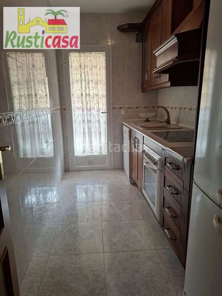 Foto 33d0a031-1d63-439b-bb69-37c7559d9c7f. Piso  céntrico en Bailén