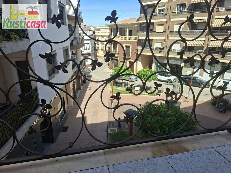 Foto b43be035-d1eb-4c0e-8f18-efb62d407950. Apartamento  . en Bailén