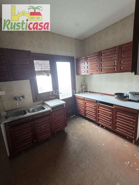Foto d76bbd3e-0258-478f-acf5-fde278cbf134. Casa a Baños de la Encina