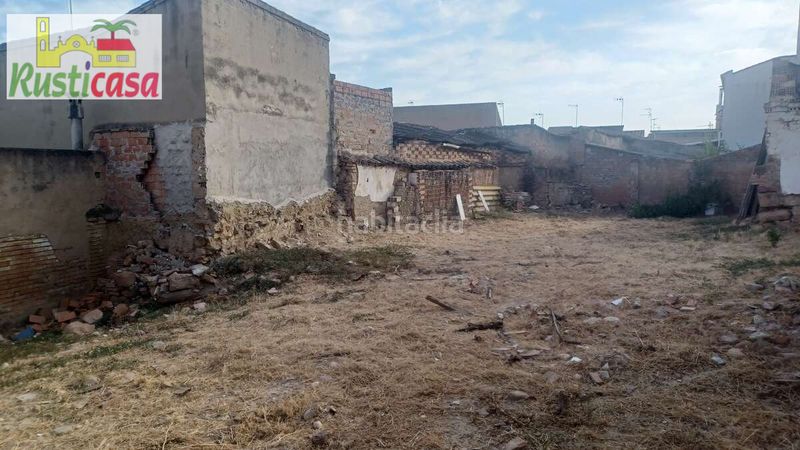 Foto d1bb13e0-7c7e-4d02-ba29-509471c7b51e. Terreny residencial a Bailén