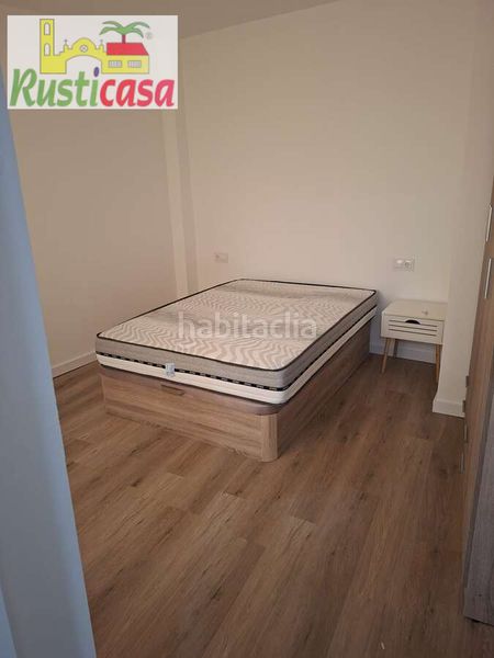 Foto 83c553ac-51ab-42e4-8b28-693aa0e5fa3f. Lloguer apartament amb calefacció a Bailén