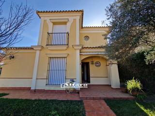Xalet  N/a. Chalet en venta en cotomar  sector a 2 fase, 3 dormitorios.