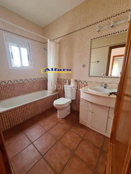 Foto 4ee33c39-07b0-4edf-a1c0-e2a2a30a0f8e. Chalet avec parking dans Centro - Torre de la Higuera Almonte