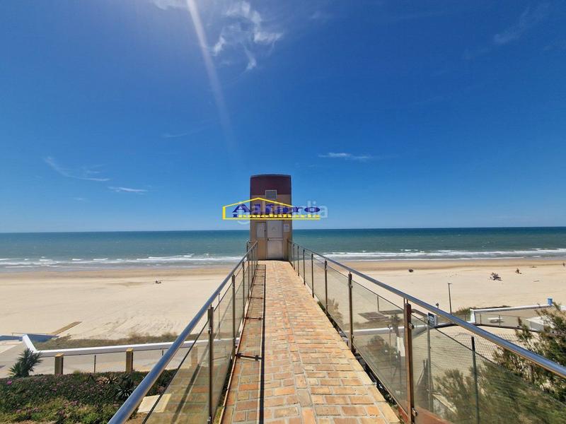 Foto b303efea-87be-433a-a224-f51725630d8d. Pis amb aparcament piscina a Golf - Torre Almenara Almonte