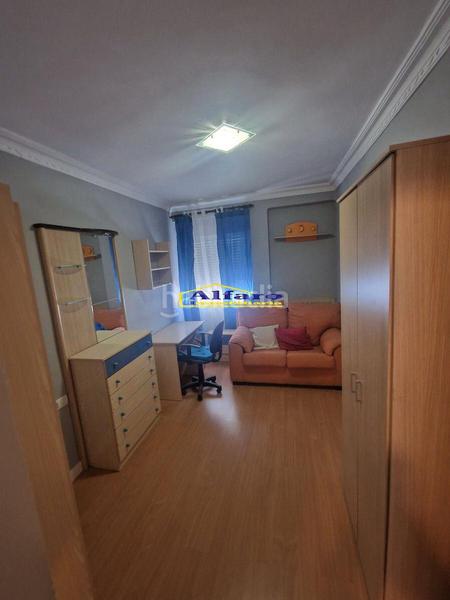 Foto 22c91d73-04d1-4220-8fe0-a63b3781b40d. Piso  en venta en avda., 3 dormitorios. en Bollullos Par del Condado