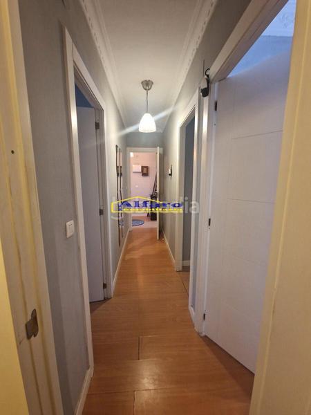 Foto 5fdb37fc-2765-4484-b1a2-bfcd4bf94c98. Piso  en venta en avda., 3 dormitorios. en Bollullos Par del Condado