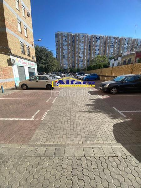 Foto 5571edc1-d1ba-45f2-8a8a-14af2ff54c47. Pis amb calefacció aparcament a La Plata Sevilla
