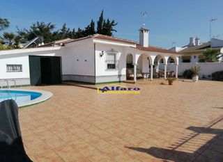 Xalet a Centro - Torre de la Higuera. Chalet en venta en centro norte  sector h, 5 dormitorios.