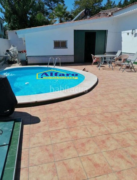 Foto e653947f-2fa9-4e31-87f7-a4e9182083a4. Xalet amb aparcament piscina a Centro - Torre de la Higuera Almonte