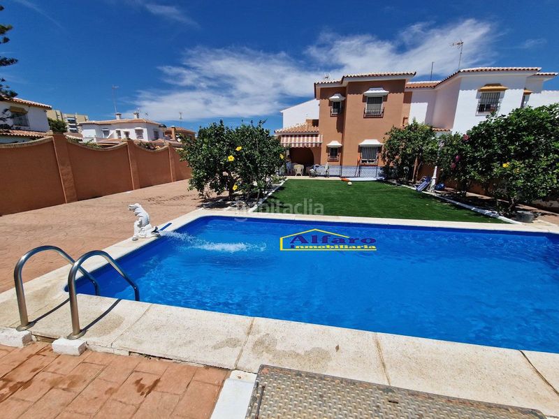 Foto 1343e95c-fec1-4942-bc86-8fe9a36a9ec1. Xalet amb aparcament piscina a Golf - Torre Almenara Almonte