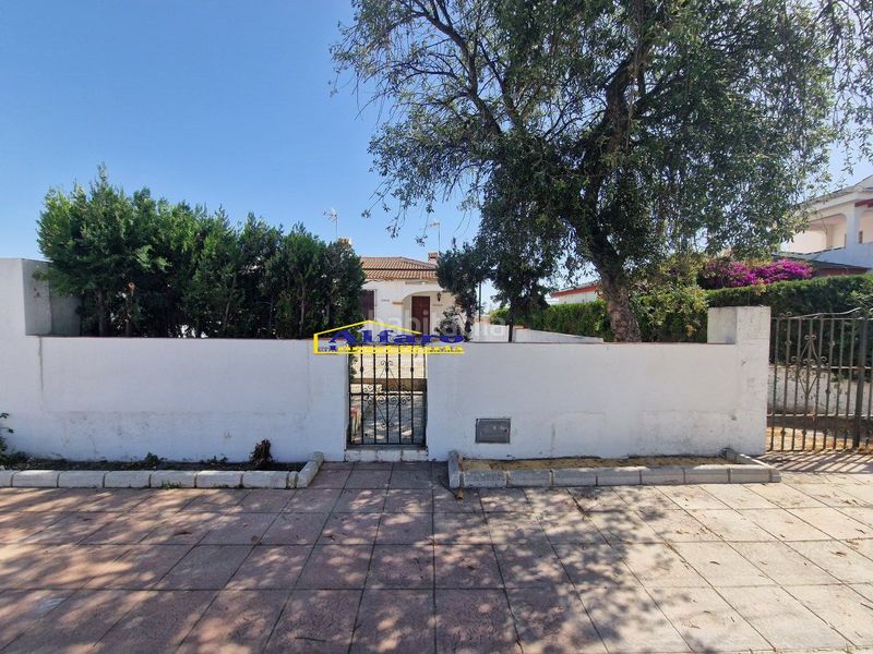 Foto e22c1e96-4eeb-4eaf-8e8d-d3244ad2b261. Casa amb aparcament a Caño Guerrero Almonte