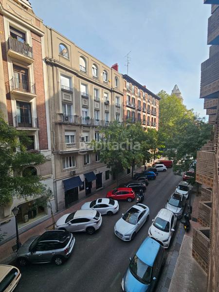 Foto 60a979f7-4f14-4006-bbf4-35deb4c4c8fe. Miete etagenwohnung mit heizung parking pool in Recoletos Madrid