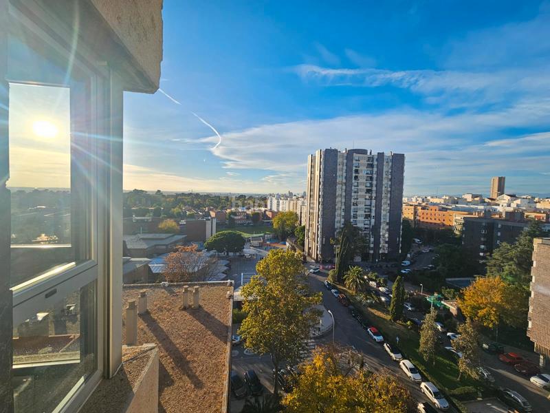 Foto c218b748-483c-486b-96a3-3fea34977920. Miete etagenwohnung mit heizung in Niño Jesús Madrid