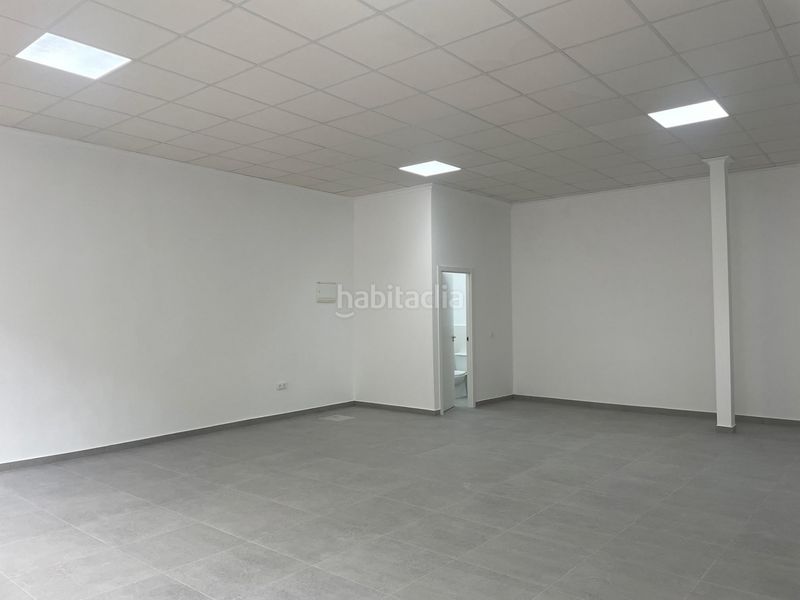 Foto dce26528-ed0f-4c4d-85ae-e244fde16484. Lloguer local comercial a calle rosales 11 a Plaza de Toros-Avenida Chapí-Trinquete Elda