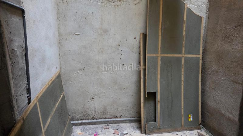 Foto e18bb482-4f7e-4f6e-a20d-84e859214cc3. Locale commerciale in avenida reina victoria 35 in Elda