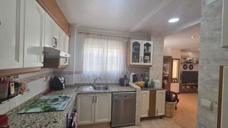 Attique à Calle luis buñuel 20. Ático duplex con terraza