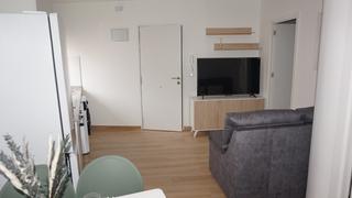 Location Studio  Carrer pintor zurbarán 26. Estudio recién reformado con 1 dormitorio