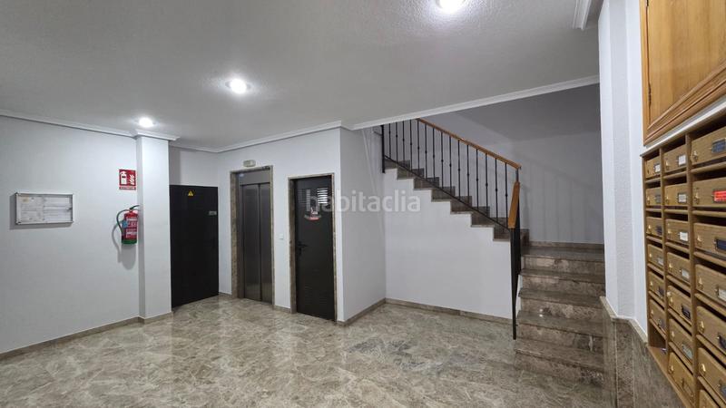 Foto fea45e01-a881-46c0-9011-b1c67e040604. Piso en calle caridad 37 piso impecable con garaje y trastero en Elda