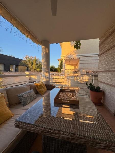 Foto 18e4a72f-fb89-430f-8b6e-3de2a5122d7d. Maison dans camino del carril 9 dans Campo Alto-Club de Campo Elda