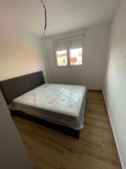 Miete Etagenwohnung in Calle río esla 14. Promoción de 5 viviendas en alquiler