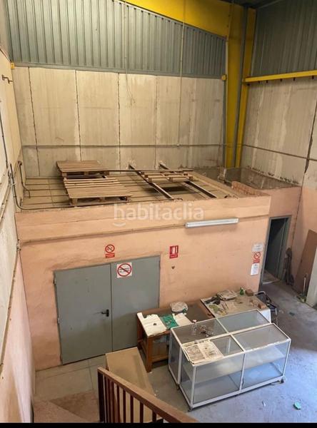 Foto 4aa96698-5e3d-4cf7-9837-d749642afa01. Capannone industriale in calle azucena 71 in El Real Melilla