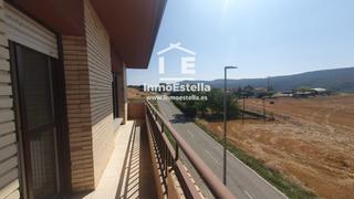 Pis  La unión. Piso amplio y luminoso en san martín de améscoa