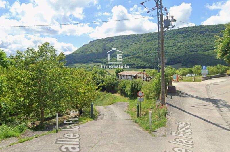 Foto a91e6744-5936-4dff-a2a9-654c3d98eabe. Finca rústica a Améscoa Baja